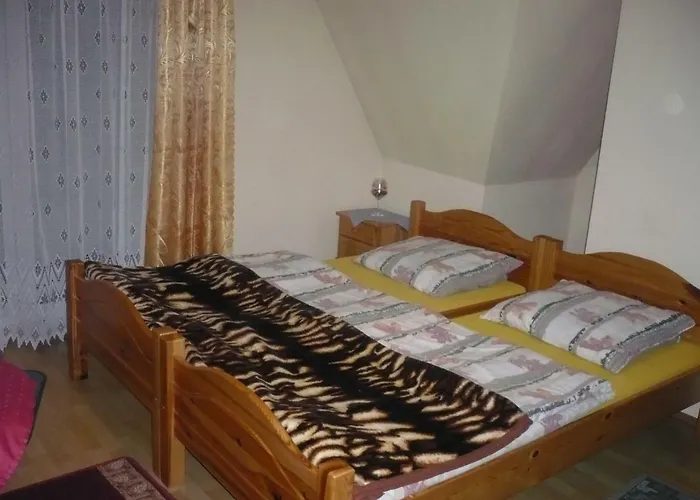 Δωμάτια σε οικογενειακή κατοικία Goscinne W Gorach *